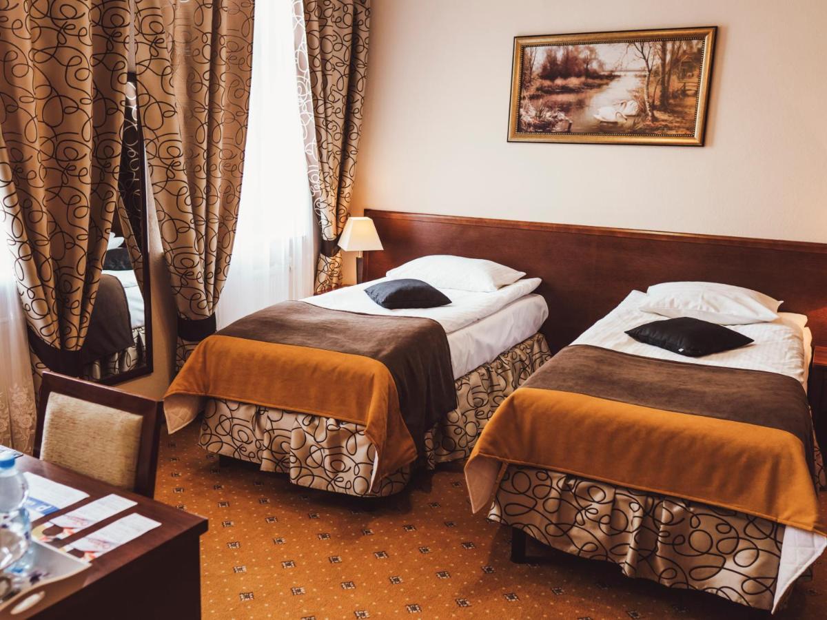 Hotel Osjann Biała Podlaska Exterior foto