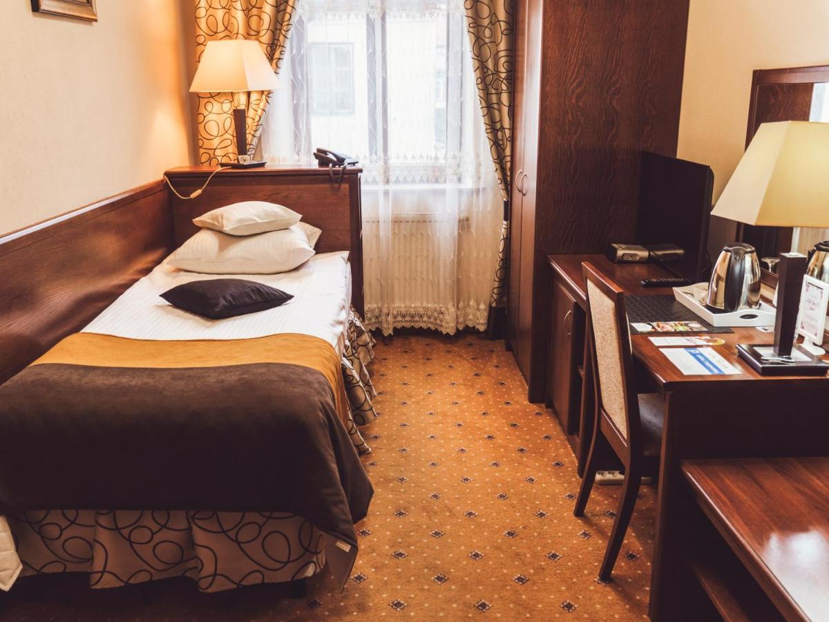 Hotel Osjann Biała Podlaska Exterior foto
