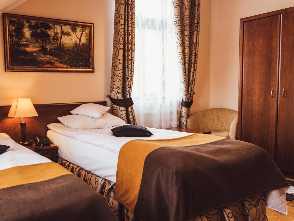 Hotel Osjann Biała Podlaska Exterior foto